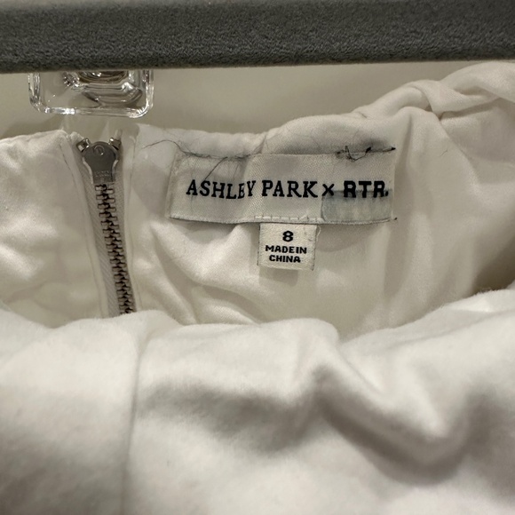 Ashley Park White Romper, size 8 - Picture 5 of 5